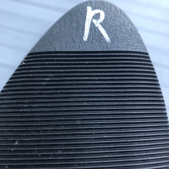 Lord&Taylor black genuine Italian Leather boot 7.5 - Picture 6 of 8